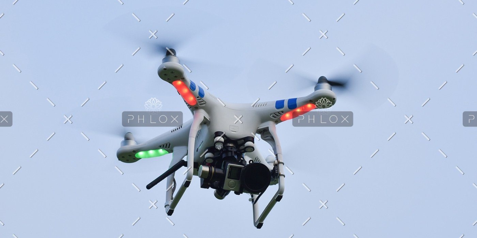 demo-attachment-82-camera-drone-fly-109003
